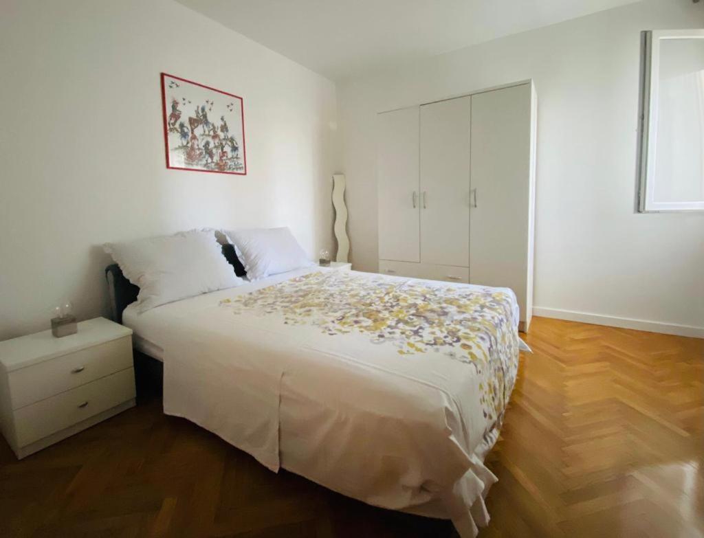 2 Bedroom Apartment/Parking/Market Split Exteriör bild