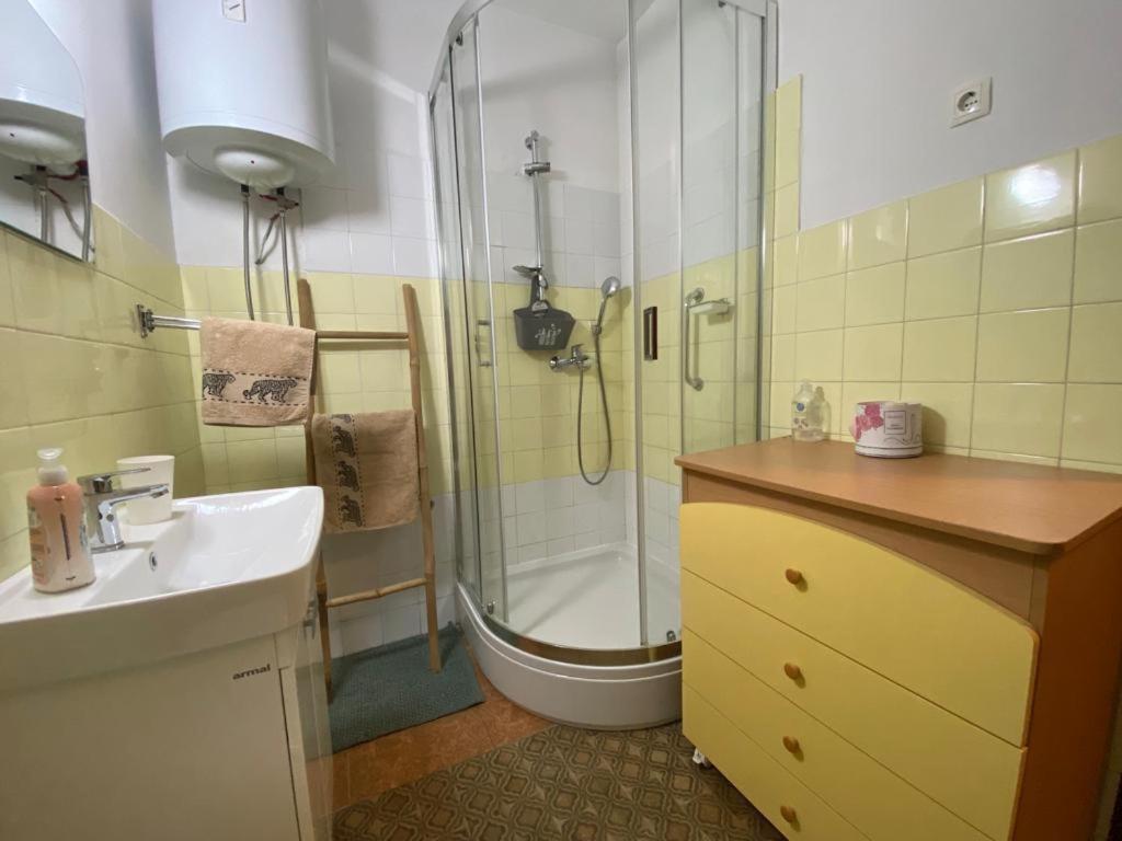 2 Bedroom Apartment/Parking/Market Split Exteriör bild