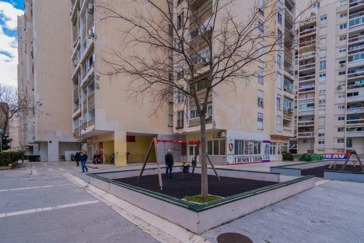 2 Bedroom Apartment/Parking/Market Split Exteriör bild